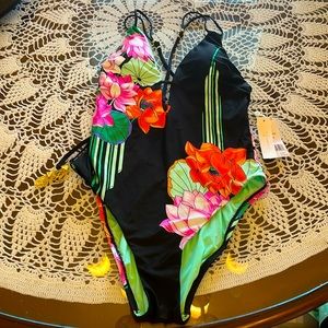 Sunshine79 floral ONE PIECE low back with gold accents. Size 10 NWT